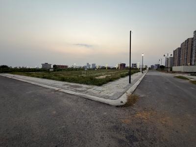 Image of 194 Sq.ft Residential Plot / Land for sale in Wave City Plots, Wave City, Ghaziabad for Rs. 26190000