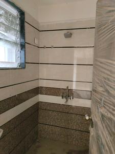 Common Bathroom Image of 650 Sq.ft 1 BHK Apartment / Flat for sale in Ulwe Navi Mumbai for Rs. 4000000
