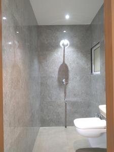 Common Bathroom Image of 915 Sq.ft 2 BHK Apartment / Flat for sale in Alpinepeak Seasons, Naigaon East Naigaon for Rs. 6199000
