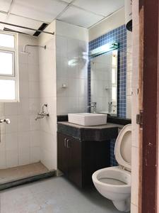 Common Bathroom Image of 1400 Sq.ft 2.5 BHK Apartment / Flat for sale in Bestech Park View City 1 by Bestech India Pvt Ltd, Palam Vihar Gurgaon for Rs. 19900777