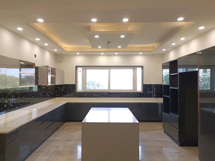 RR Ultra Luxury Floors Main Image 1