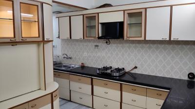 Kitchen Image of 2000 Sq.ft 3 BHK Apartment / Flat for rent in Palasia Indore for Rs. 60000
