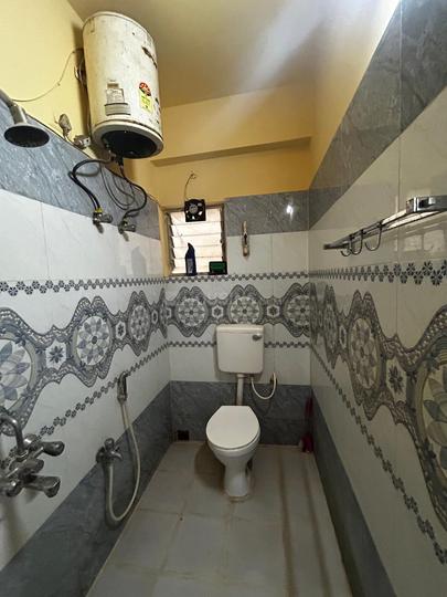 Chit Kalikapur, Mukundapur Bathroom 1