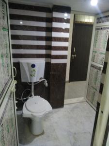 Bathroom Image of 1250 Sq.ft 2 BHK Apartment / Flat for rent in Manik Chowk Jhansi for Rs. 7000