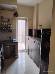Kitchen Image of 1448 Sq.ft 3 BHK Apartment / Flat for sale in Nimbus Express Park View I, Chi V Greater Noida for Rs. 9200000