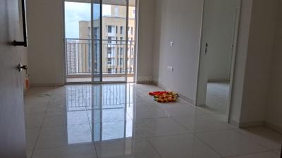 Living Room Image of 1000 Sq.ft 2 BHK Apartment / Flat for sale in Godrej Parkridge, Manjari Khurd Pune for Rs. 7500000