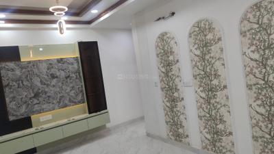 Living Room Image of 1450 Sq.ft 3 BHK Apartment / Flat for sale in Capital Metro Height, Sector 72 Noida for Rs. 5000000