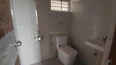 Bathroom Image of 560 Sq.ft 1 BHK Builder Floor for rent in Bommanahalli Bengaluru for Rs. 22000