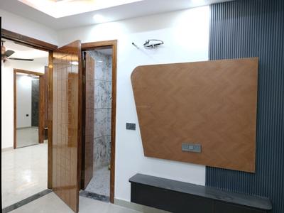 Bedroom Image of 1350 Sq.ft 4 BHK Builder Floor for sale in Deenpur New Delhi for Rs. 13500000