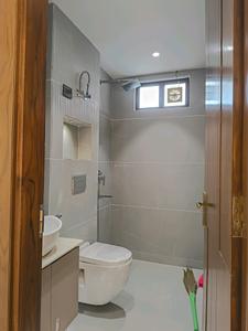 Common Bathroom Image of 1800 Sq.ft 4 BHK Builder Floor for sale in Indirapuram Ghaziabad for Rs. 23000000