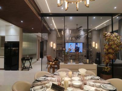 Living Room Image of 4707 Sq.ft 4 BHK Apartment / Flat for sale in Ivory County Gold, Sector 115 Noida for Rs. 110000000