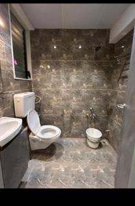 Image of 1754 Sq.ft 3 BHK Apartment / Flat for rent in Radhe Homes Tulsi Parkview, Vishala, Ahmedabad for Rs. 31000