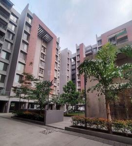 Image of 1050 Sq.ft 2 BHK Apartment / Flat for rent in Yashada Splendid Courtyard, Lohegaon, Pune for Rs. 30000