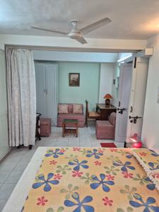 Bedroom Image of 300 Sq.ft 1 RK Builder Floor for rent in Gulmohar Park New Delhi for Rs. 37000