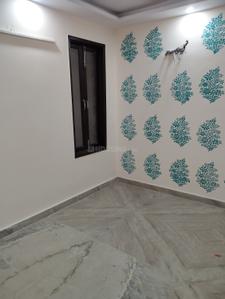Bedroom Image of 900 Sq.ft 2 BHK Builder Floor for rent in Preet Vihar New Delhi for Rs. 23000