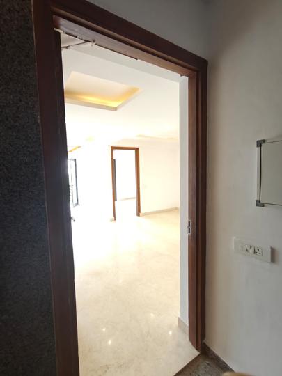 Block B, Sushant Lok Phase 1 Main Image 1