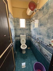 Bathroom Image of Goldenlife PG in Kharadi, Pune