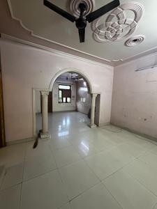 Living Room Image of 1615 Sq.ft 3 BHK Builder Floor for rent in Vasundhara Ghaziabad for Rs. 24000