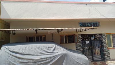 Balcony Image of 1200 Sq.ft 4 BHK Builder Floor for sale in Vidyaranyapura Bengaluru for Rs. 12000000