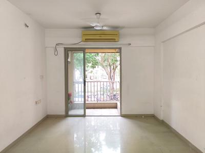 Living Room Image of 909 Sq.ft 2 BHK Apartment / Flat for rent in Lodha Casa Rio, Palava Phase 1 Thane for Rs. 16800
