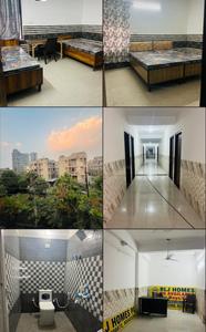 Bathroom Image of B L J Homes luxury pg in Sector 73, Noida