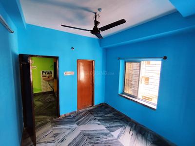 Bedroom Image of 750 Sq.ft 2 BHK Apartment / Flat for rent in Airport Gate no. 1 Kolkata for Rs. 10000