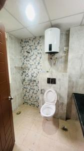 Bathroom Image of 1400 Sq.ft 3 BHK Apartment / Flat for rent in Ansal Celebrity Garden, Sushant Golf City Lucknow for Rs. 45000
