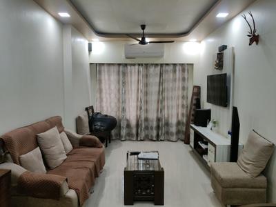 Living Room Image of 911 Sq.ft 2 BHK Apartment / Flat for sale in Ghatkopar West Mumbai for Rs. 22000000
