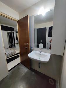 Bathroom Image of 500 Sq.ft 2 BHK Apartment / Flat for rent in M. K Atharva 3, Manish Nagar Nagpur for Rs. 26000