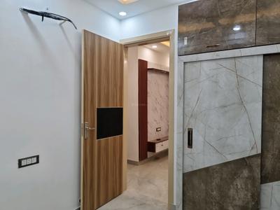 Bedroom Image of 600 Sq.ft 2 BHK Apartment / Flat for sale in Dwarka Mor New Delhi for Rs. 3700000