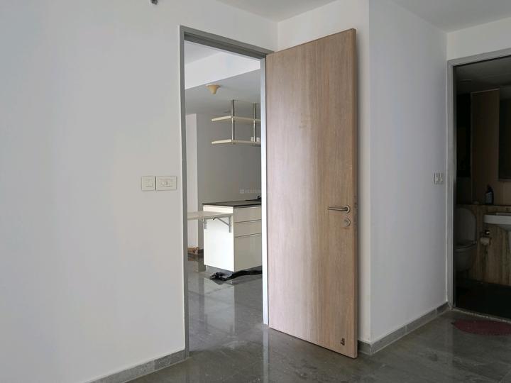 Silver Square Bedroom 1