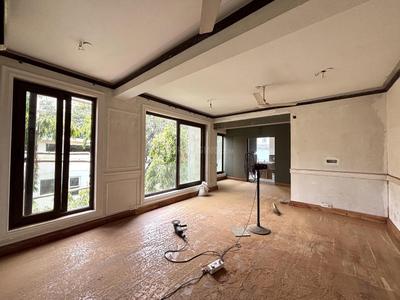 Hall Image of 10000 Sq.ft 5 BHK Independent House for rent in Alipore Kolkata for Rs. 1100000