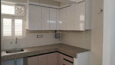 Kitchen Image of 950 Sq.ft 3 BHK Apartment / Flat for rent in ROF Amaltas, Sector 92 Gurgaon for Rs. 21000