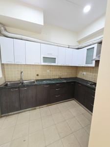 Kitchen Image of 1900 Sq.ft 3 BHK Apartment / Flat for sale in Mahagun Moderne, Sector 78 Noida for Rs. 28000000