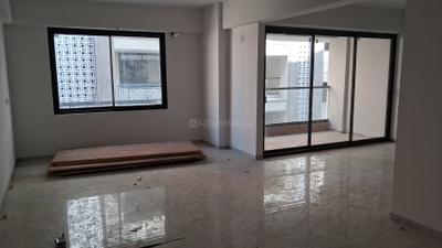 Living Room Image of 1600 Sq.ft 3 BHK Apartment / Flat for rent in Narnarayan Sahajanand Heaven, Nava Naroda Ahmedabad for Rs. 25000