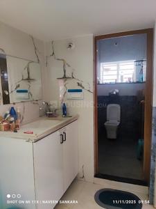 Bathroom Image of 1100 Sq.ft 2 BHK Builder Floor for rent in Nandini Layout Bengaluru for Rs. 25000