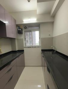 Kitchen Image of 840 Sq.ft 2 BHK Apartment / Flat for rent in Lodha Amara, Kolshet Thane for Rs. 28000