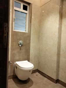 Common Bathroom Image of 717 Sq.ft 2 BHK Apartment / Flat for sale in Tharwanis Sky View, Kharghar Navi Mumbai for Rs. 11500000