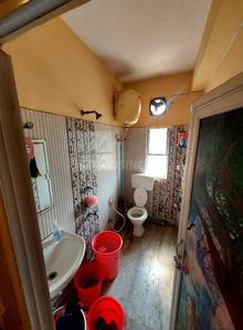 Bathroom Image of 1330 Sq.ft 3 BHK Apartment / Flat for sale in Patuli Kolkata for Rs. 6900000