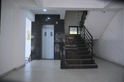 Image of 750 Sq.ft 2 BHK Apartment / Flat for rent in Hadapsar, Pune for Rs. 16000
