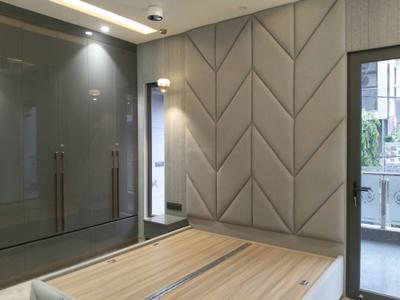 Bedroom Image of 1800 Sq.ft 3 BHK Builder Floor for sale in Vikaspuri New Delhi for Rs. 33500000