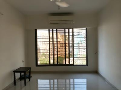 Living Room Image of 850 Sq.ft 2 BHK Apartment / Flat for rent in Princecare Zinnia, Mahim Mumbai for Rs. 140000