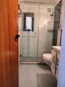 Common Bathroom One Image of 1700 Sq.ft 3 BHK Apartment / Flat for sale in DDA D3 and D4 Vasant Kunj, Vasant Kunj New Delhi for Rs. 45000000