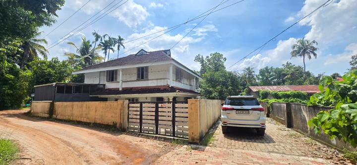 Vazhakkala, Kakkanad Main Image 1