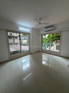 Hall Image of 1400 Sq.ft 3 BHK Builder Floor for sale in Vile Parle East Mumbai for Rs. 67500000