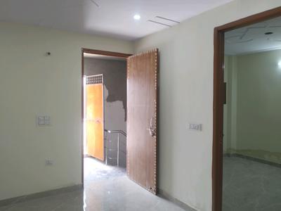 Living Room Image of 500 Sq.ft 2 BHK Builder Floor for sale in New Ashok Nagar New Delhi for Rs. 3800000