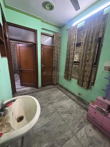 Hall Image of 720 Sq.ft 2 BHK Builder Floor for rent in Mukherjee Nagar New Delhi for Rs. 26000