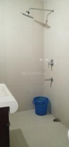 Bathroom Image of 2200 Sq.ft 4 BHK Apartment / Flat for rent in Sarita Vihar New Delhi for Rs. 85000