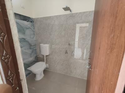 Bathroom Image of 750 Sq.ft 1 BHK Apartment / Flat for rent in Nalwadi Wardha for Rs. 8000