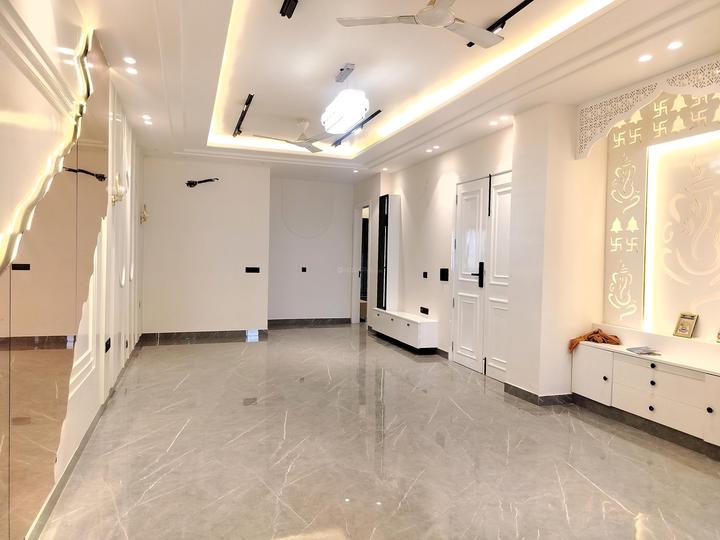 CGHS Gurugram Apartment Living Room 1